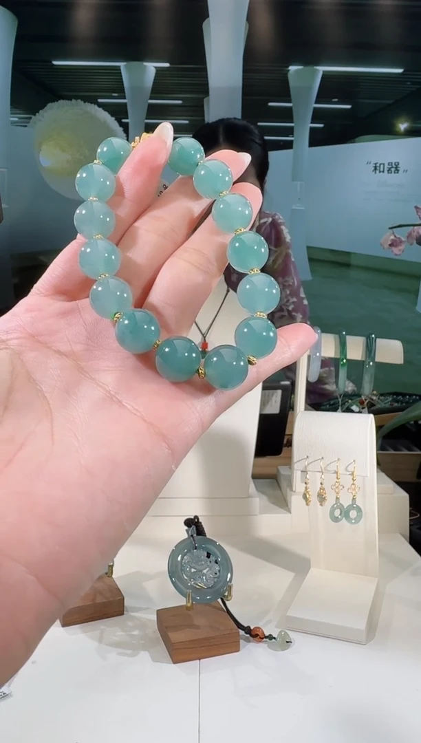 银S925镶嵌手链翡翠手串多样性发一