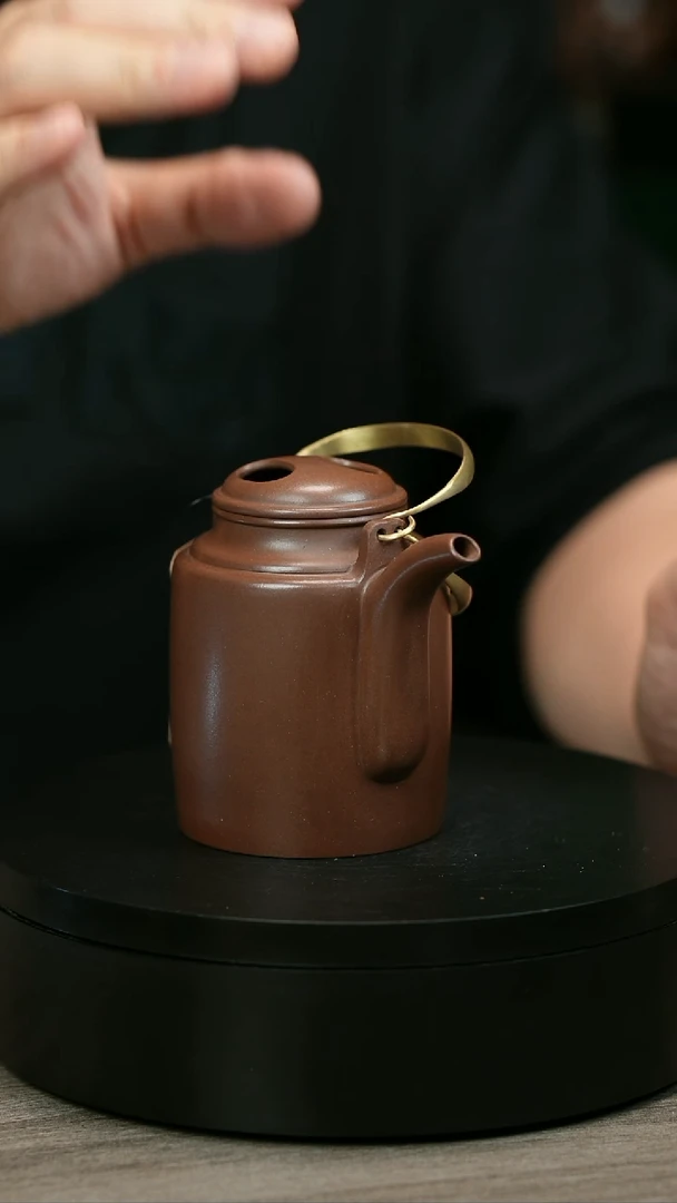 茶壶紫砂好*H2314光陈春芬底槽青素牛盖提梁