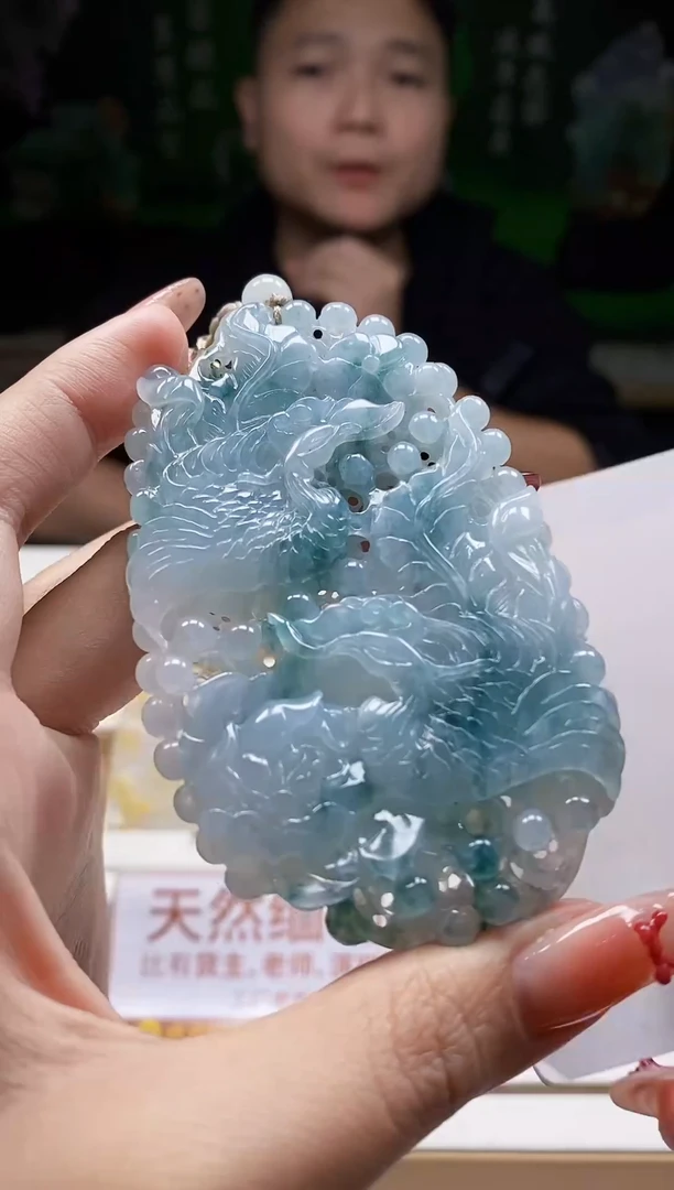 颈饰未镶嵌翡翠翡翠A货