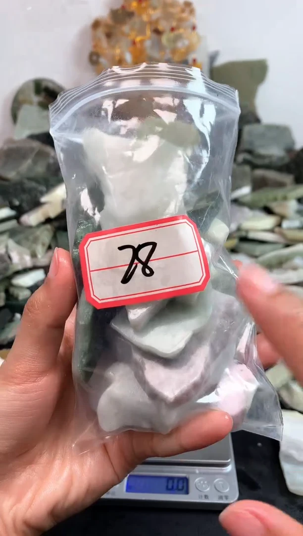 未镶嵌和田玉摆件28