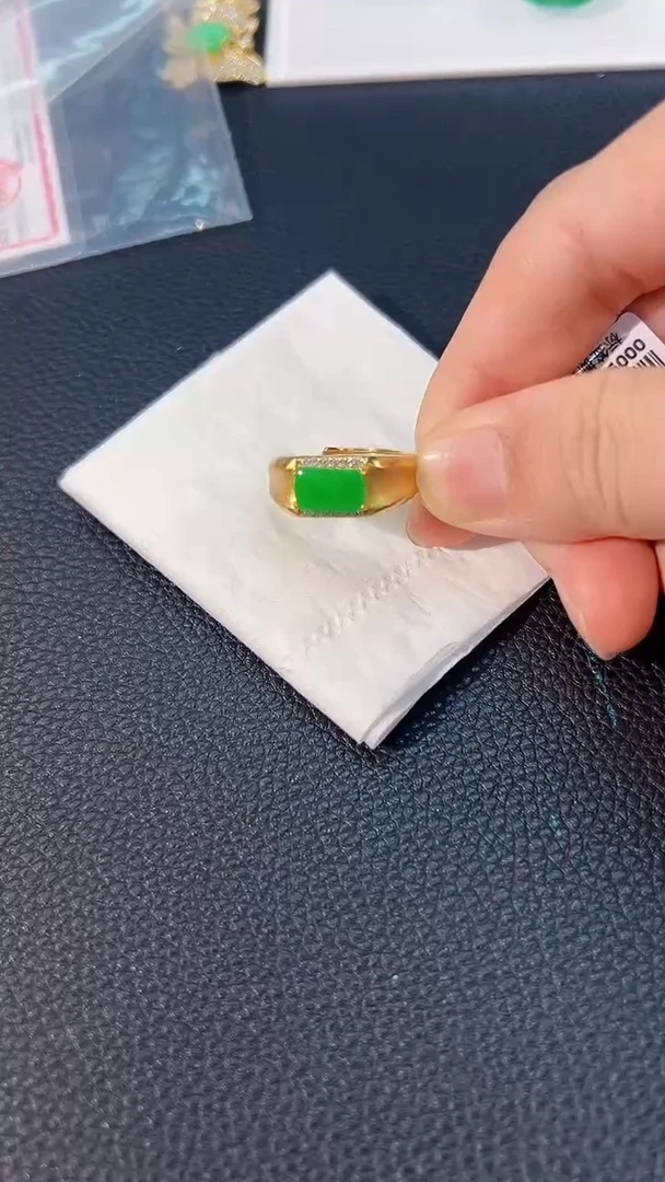 颈饰未镶嵌翡翠 缅料A货/支持复检/一件