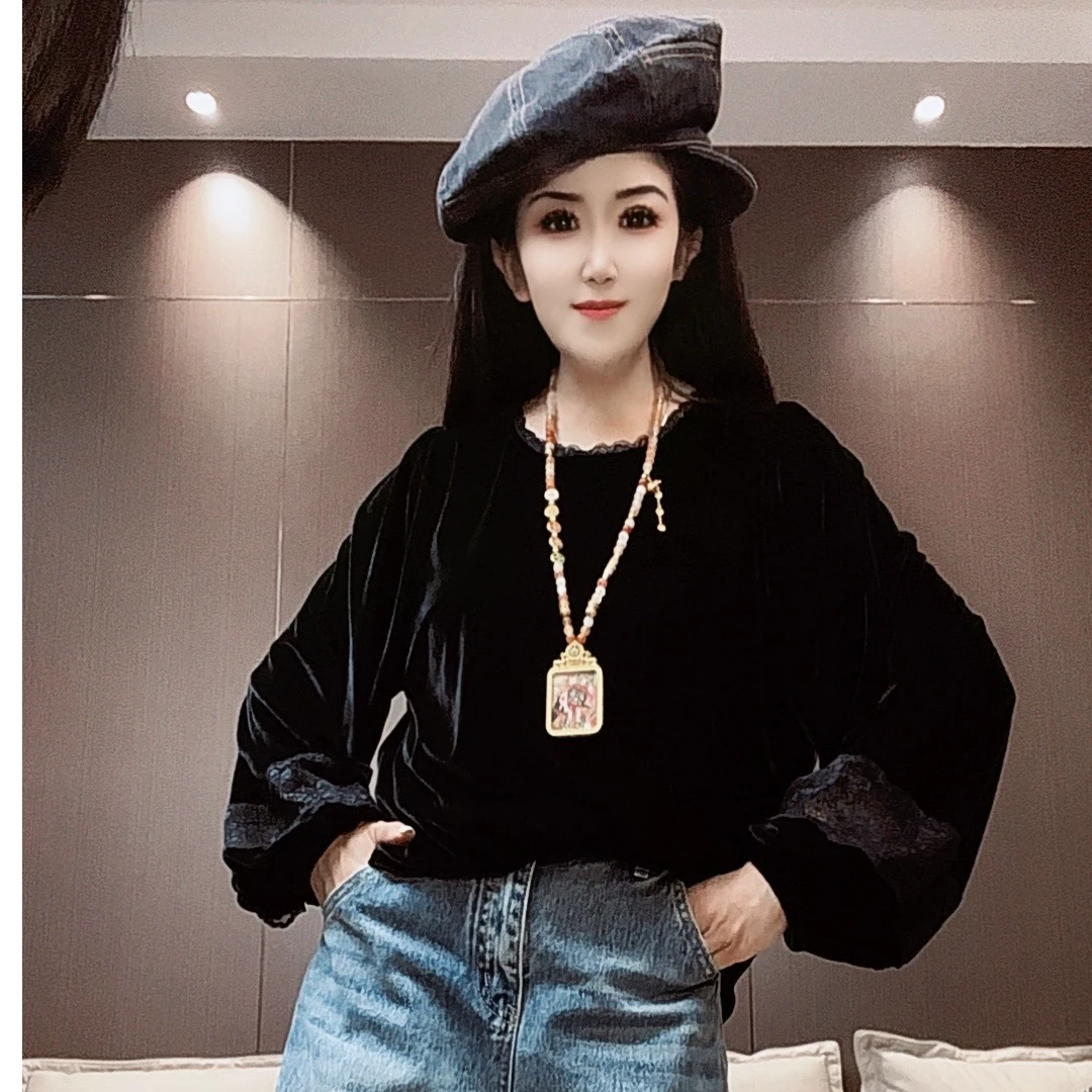 DPL2025新款时尚奢华黑色圆领拼接黑色丝绒上衣