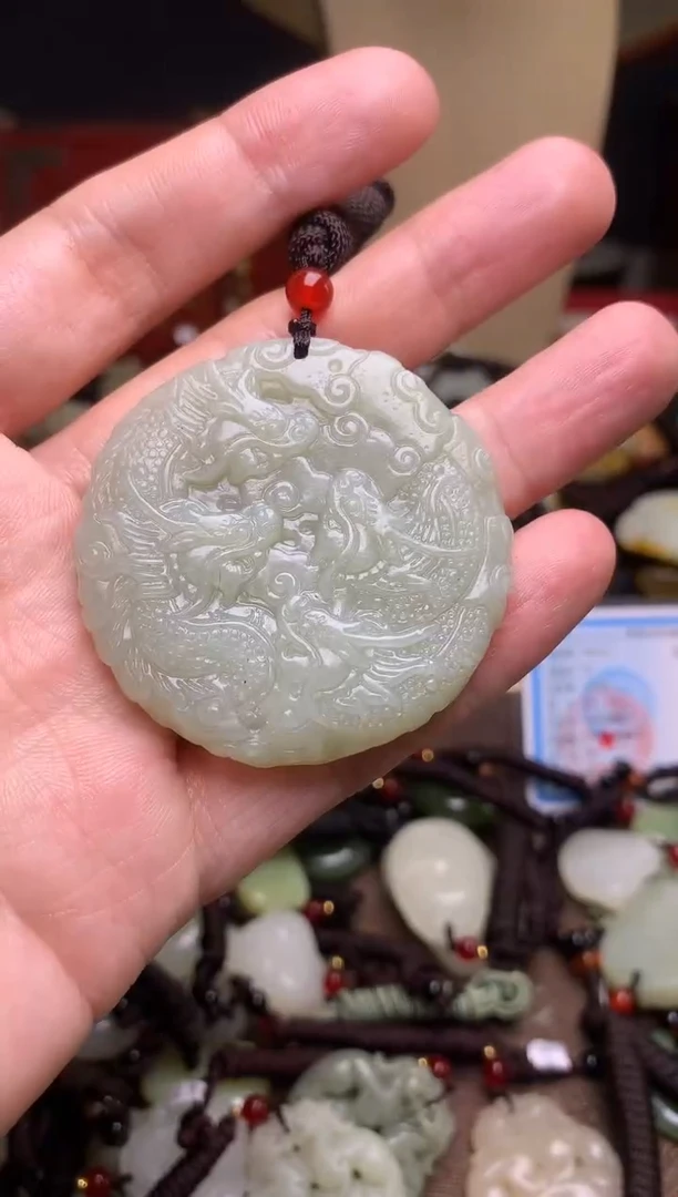 颈饰未镶嵌和田玉新疆料青海料清水和田玉吊坠