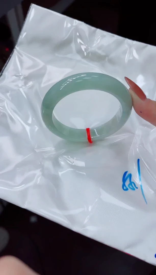 【闪购商品】翡翠手镯未镶嵌00000000