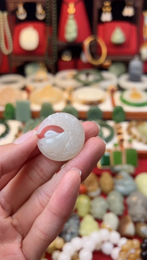 【闪购商品】和田玉挂件未镶嵌1