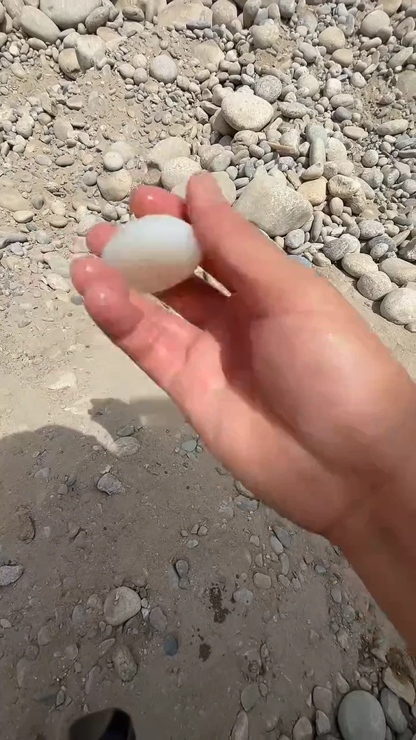 颈饰未镶嵌和田玉0015