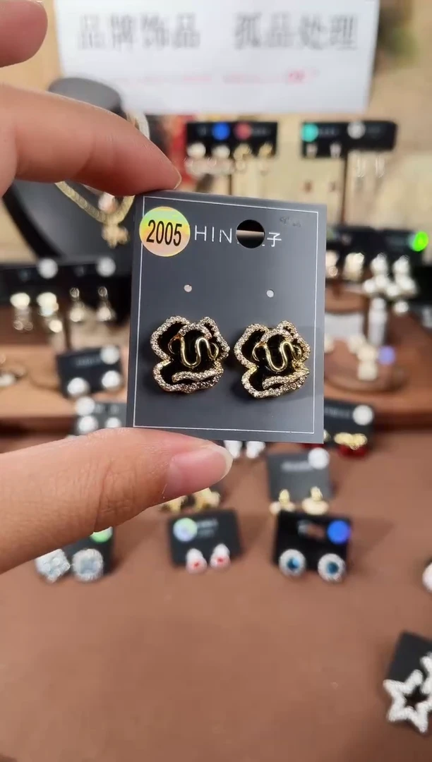 合金925银锆石萱2005