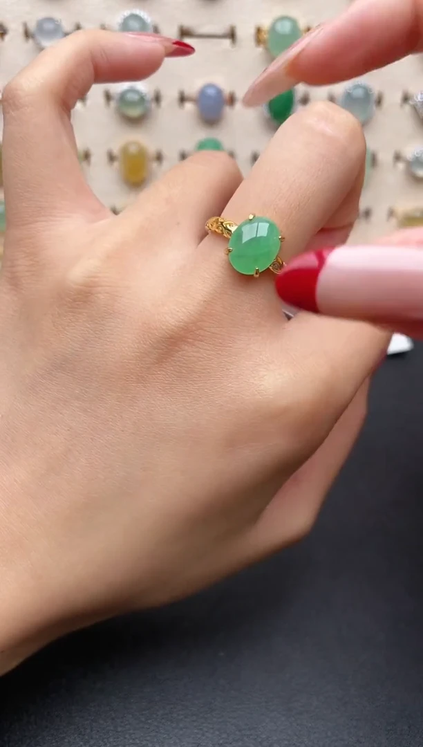 【闪购商品】翡翠戒指银S925镶嵌一物一证一礼盒