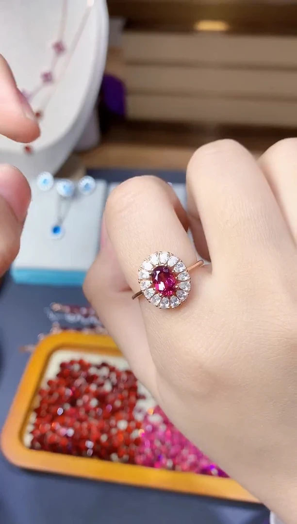 银S925镶嵌戒指石榴石天然镁铝