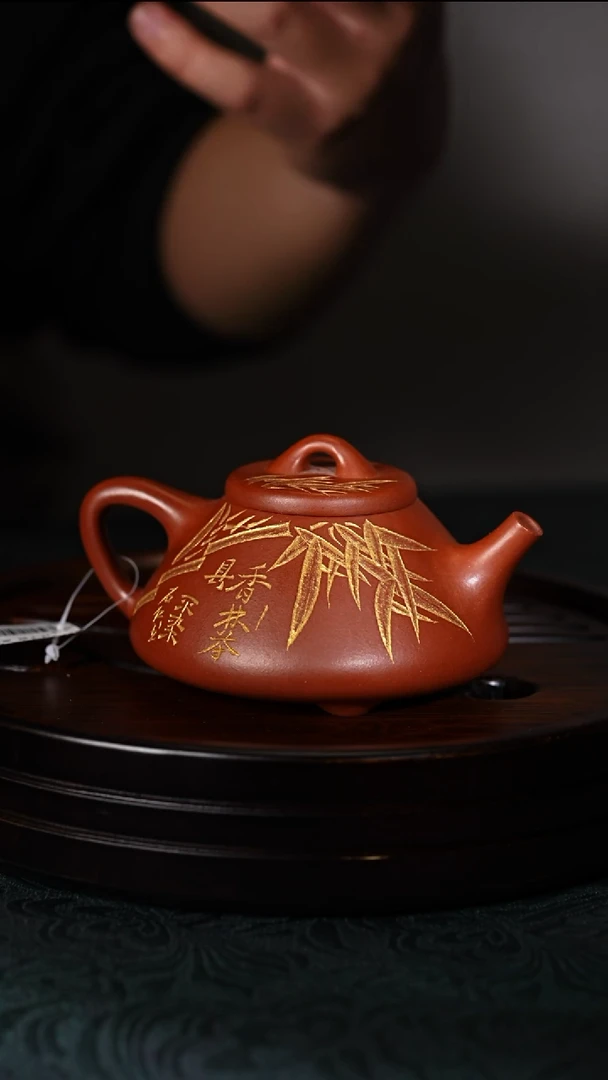 紫砂茶宠紫砂刻绘石瓢