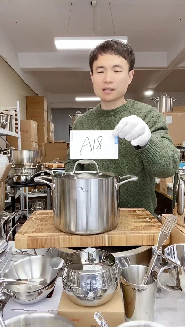 【闪购商品】A18 微瑕维乐仕20cm钢盖汤锅