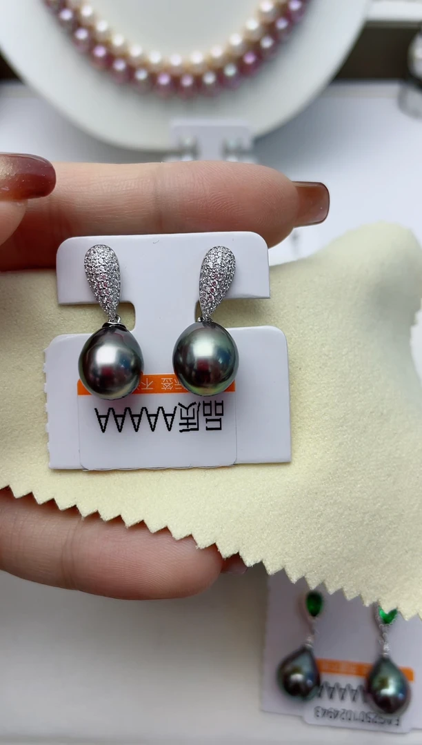 【闪购商品】海水珍珠耳饰银S925镶嵌W81