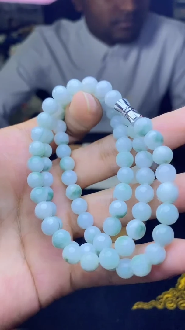 定制翡翠未镶嵌天然缅甸A货翡翠，多样性发货，拍一发一