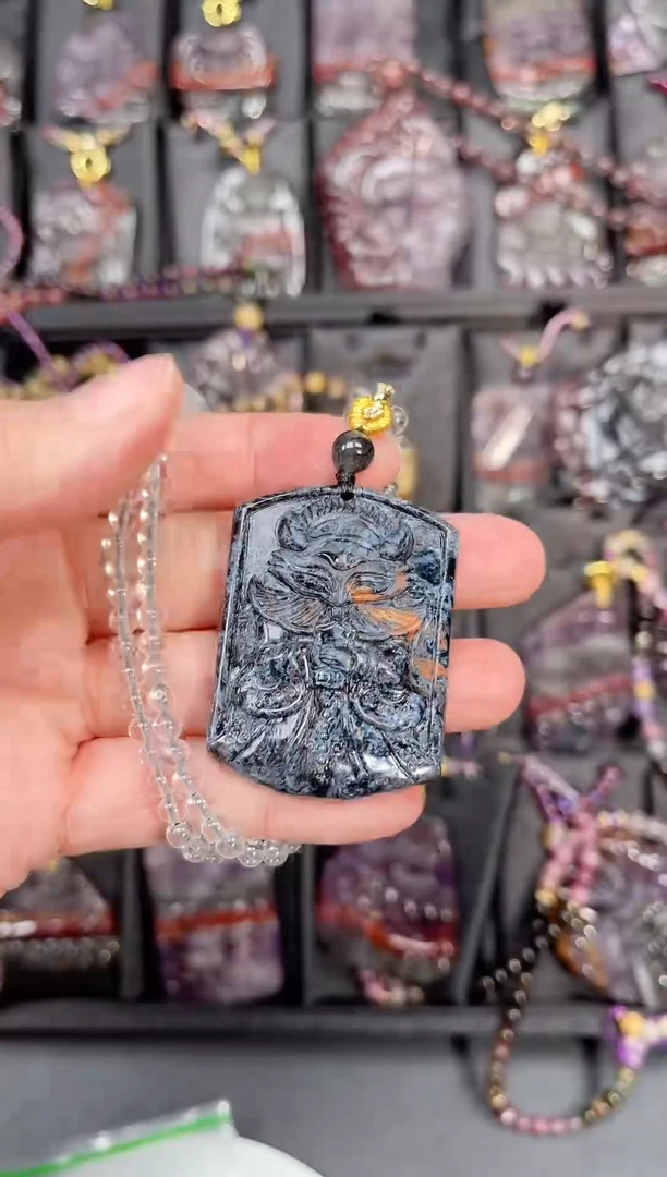 颈饰未镶嵌石英质玉【百晶灵儿】定制款