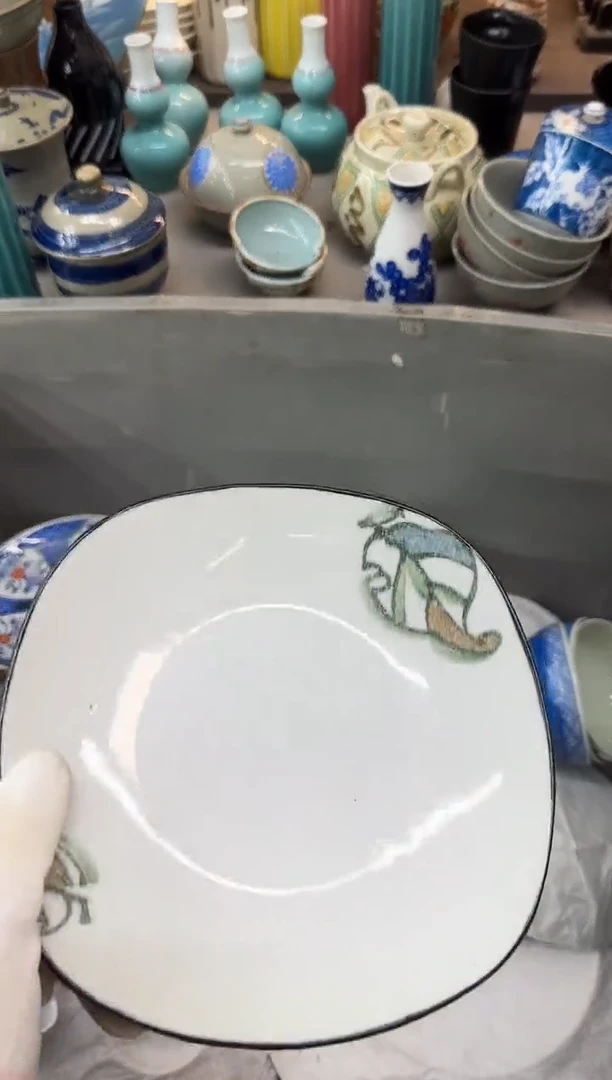 瓷片上***水瓷器瓷器瓷器瓷器
