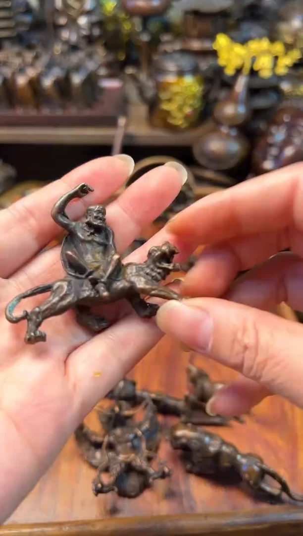 1案台摆件 物品摆件