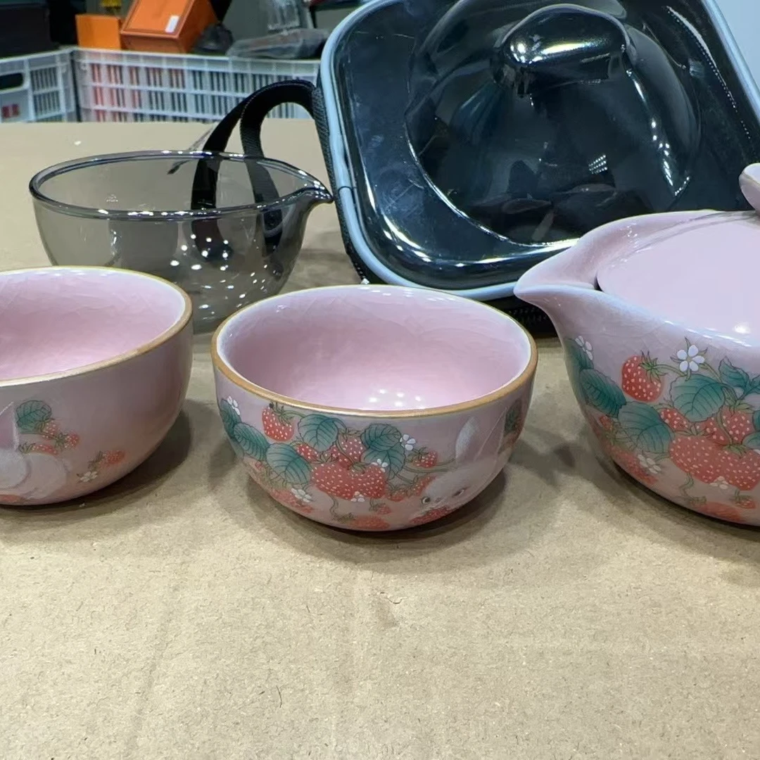 【闪购链接】G039-草莓兔旅行茶具