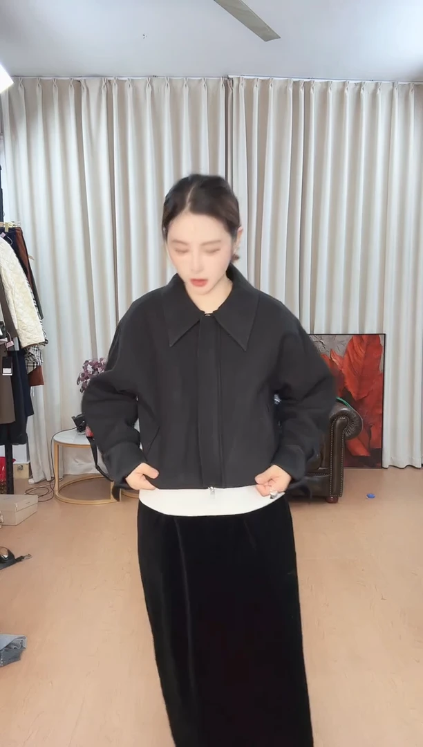 短款翻领夹棉夹克L码