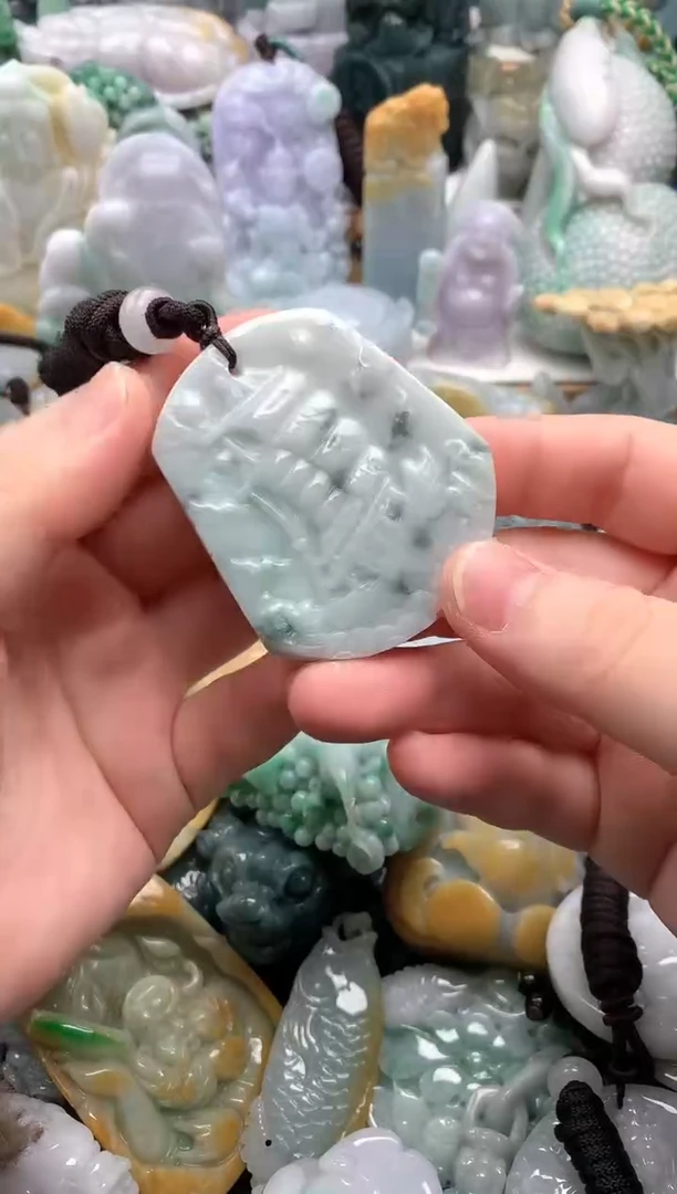 吊坠(不含链)未镶嵌翡翠1