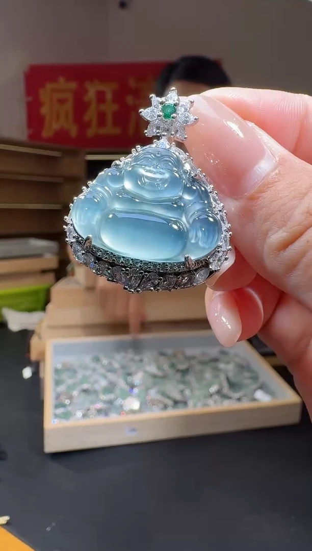 翡翠合金吊坠(不含链)纯天然A货翡翠佛公(多样性发其一)