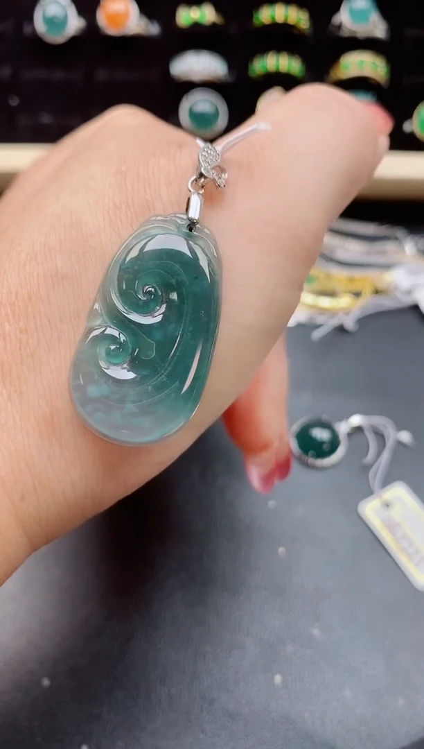 【闪购商品】翡翠吊坠(不含链)银S925镶嵌9600