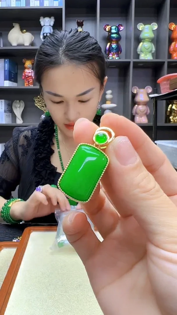 翡翠14K金镶嵌颈饰丹丹diy劲饰