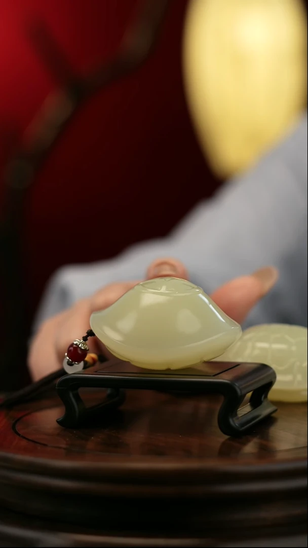 玉【富甲天下】天然玉石手把件