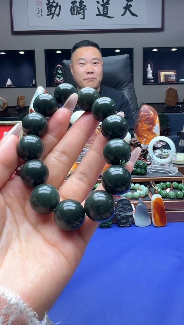 【闪购商品】和田玉手串未镶嵌多样式发货拍一发一tq17+
