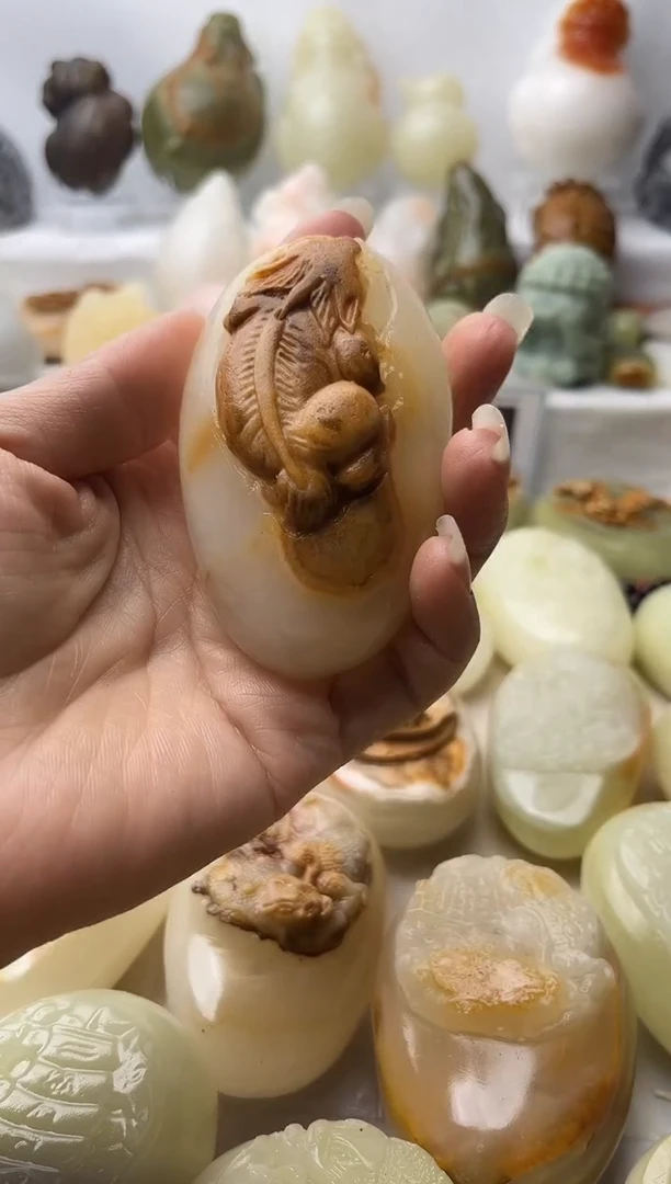 石材方解石手把件不退换貔貅满皮