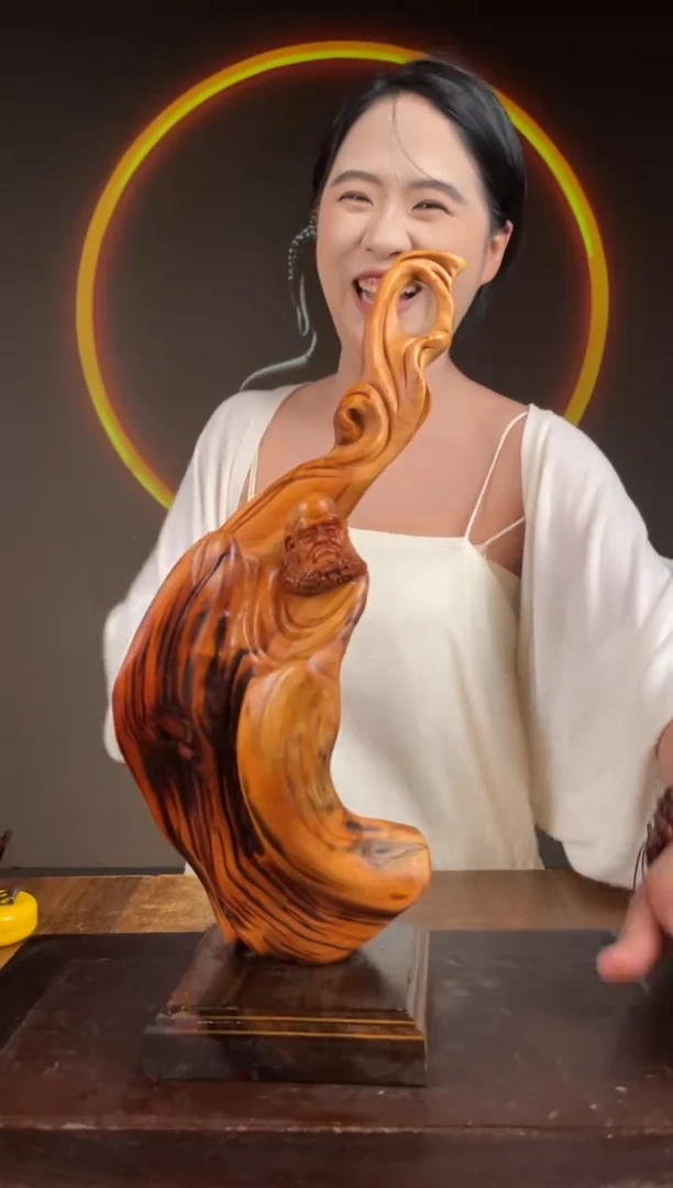 柏木（崖柏）手工摆件,先抢先得! 编号:207