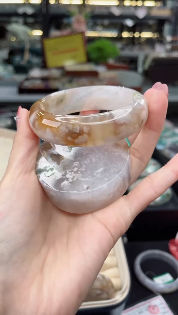 【闪购商品】石英质玉手镯未镶嵌60圈口（赠品镯心）3918124