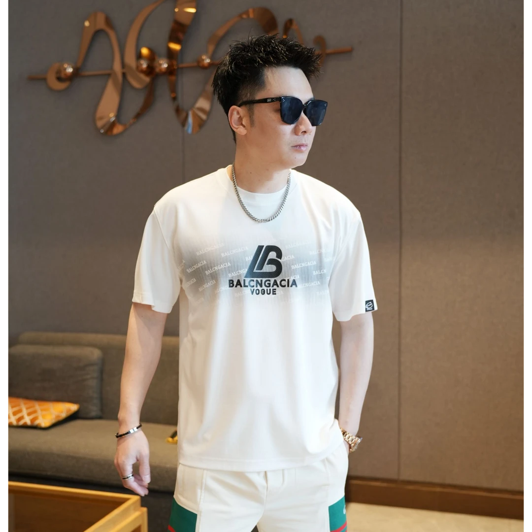 2025夏季新款男士潮牌宽松渐变直奔工艺短袖百搭薄款高级感半袖