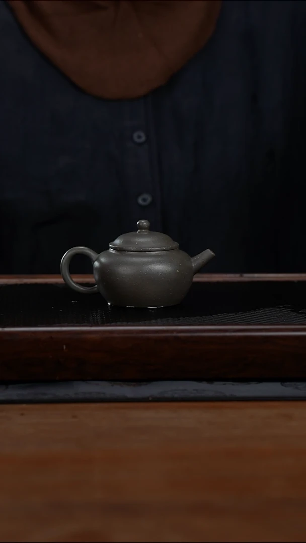 茶壶紫砂110cc黄龙山原矿底槽清古莲子12