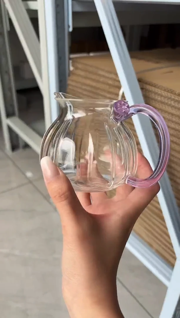 手工艺品玻璃禾器莲君紫色普通盒