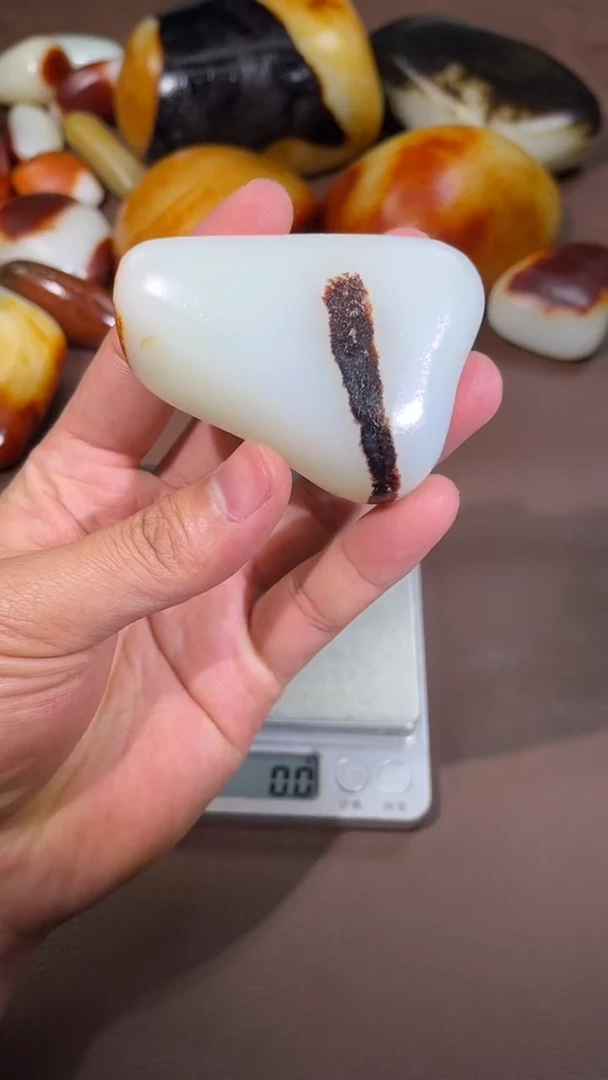 吊坠(不含链)未镶嵌和田玉天*?吊坠