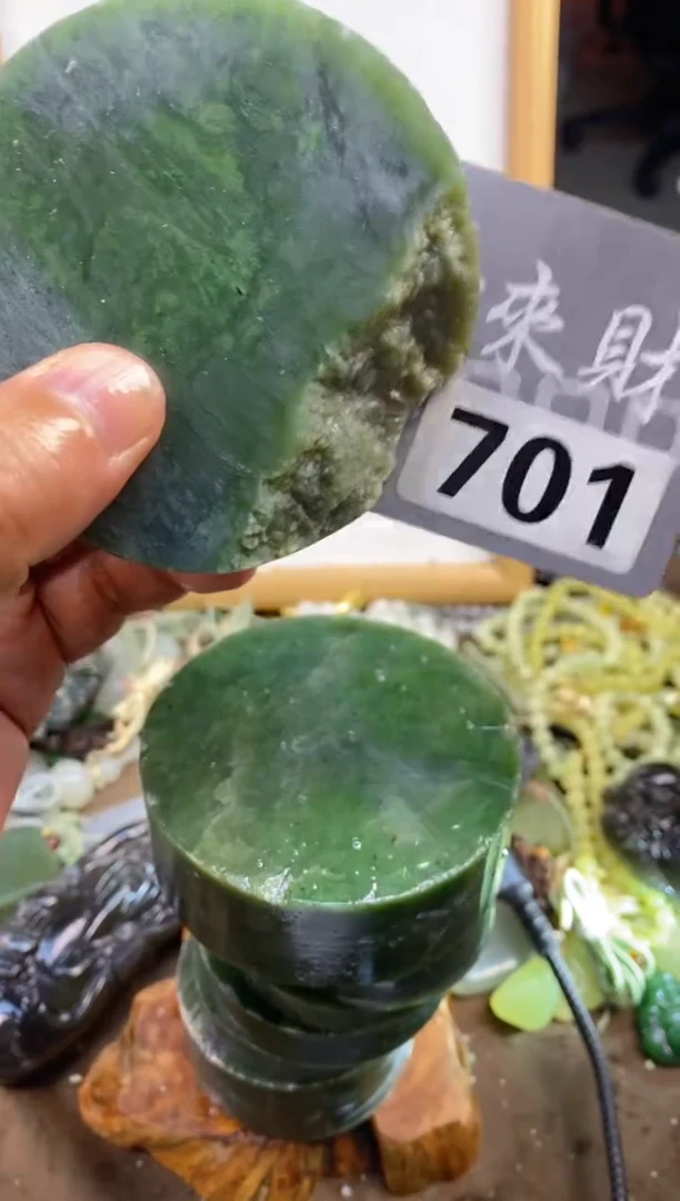 颈饰未镶嵌和田玉和田玉