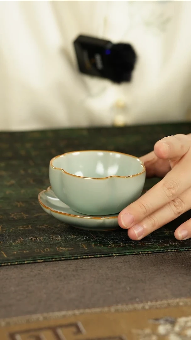 善窑厂汝窑天青梅花杯一杯一碟（套组）