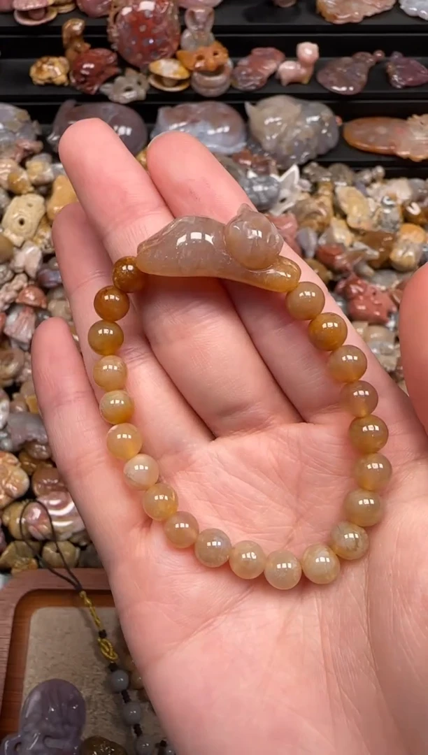 硅化珊瑚（珊瑚玉）未镶嵌颈饰150