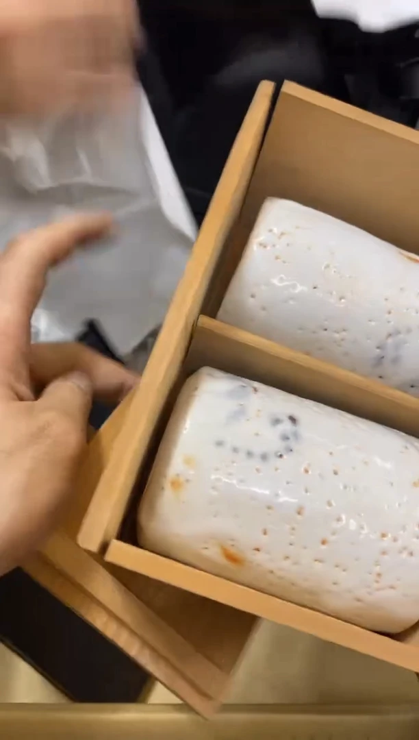 大*子中古商品瑕疵杯碟