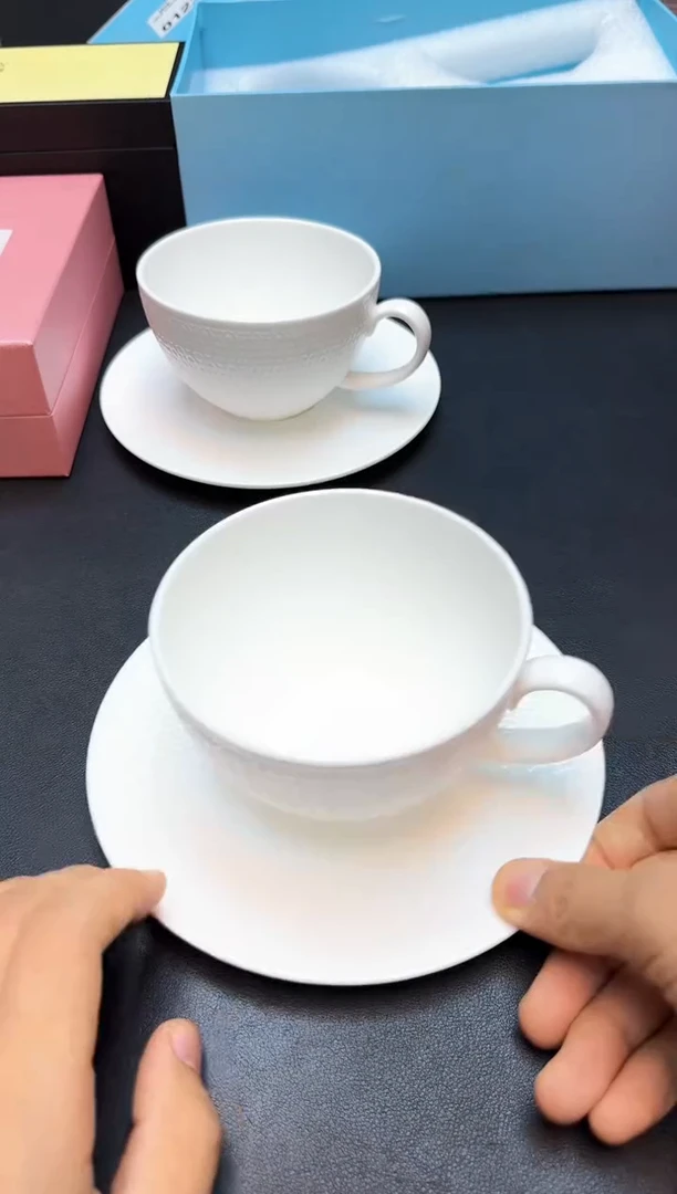 瓷片全新正品一件不留@@H1885