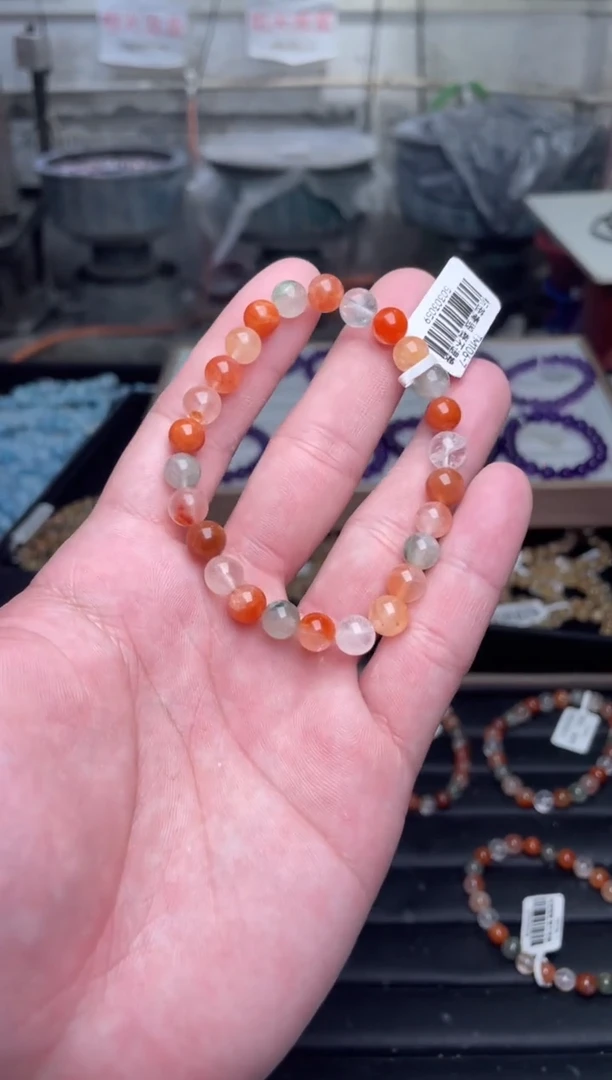 【闪购商品】水晶手串未镶嵌彩兔毛6多样性发其一