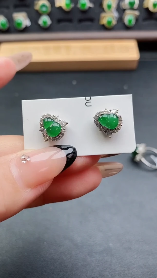 银S925镶嵌戒指翡翠1