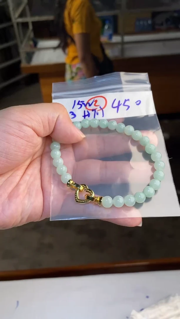 未镶嵌定制翡翠天然缅甸翡翠多样性