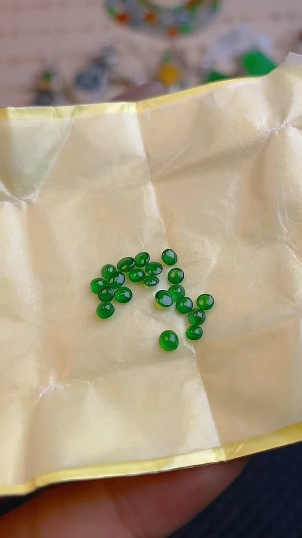 【闪购商品】翡翠耳饰未镶嵌天然A货翡翠231