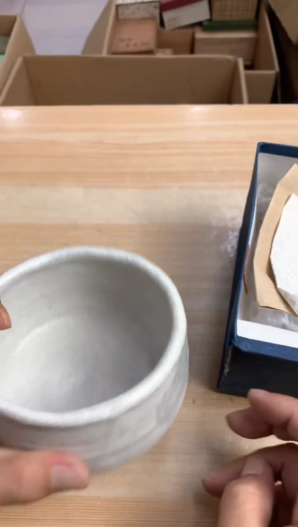 默认微瑕，no退no换，介意勿拍