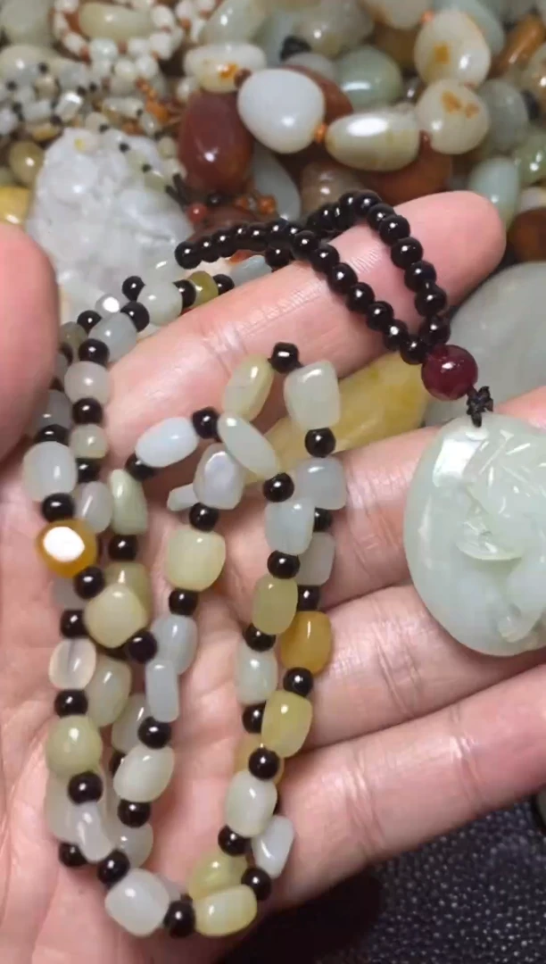 未镶嵌和田玉包链和田玉