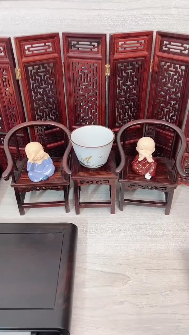 微凹黄檀（南美大红酸枝）三件套圈椅