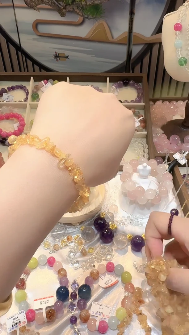 水晶手链未镶嵌黄水晶碎冰冰手链