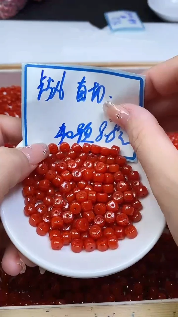 未镶嵌散珠南红玛瑙A1935 柿子南红小直切5*6mm40颗8.8元