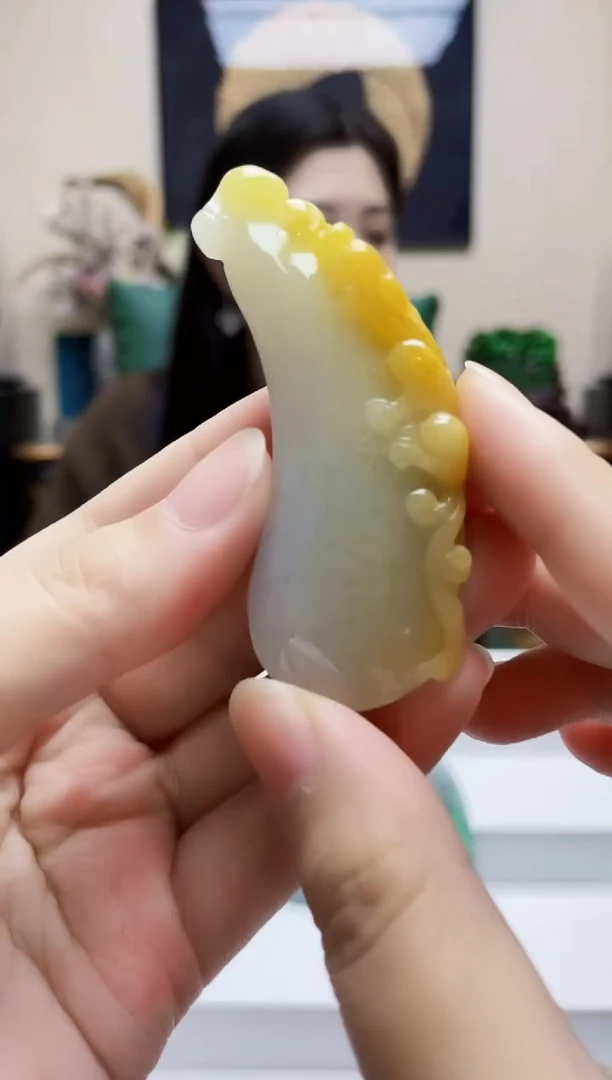 未镶嵌定制翡翠吊坠84